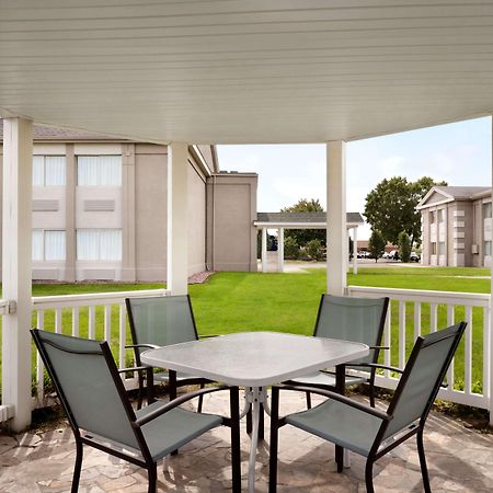 Super 8 By Wyndham Des Moines Hotel Exterior foto