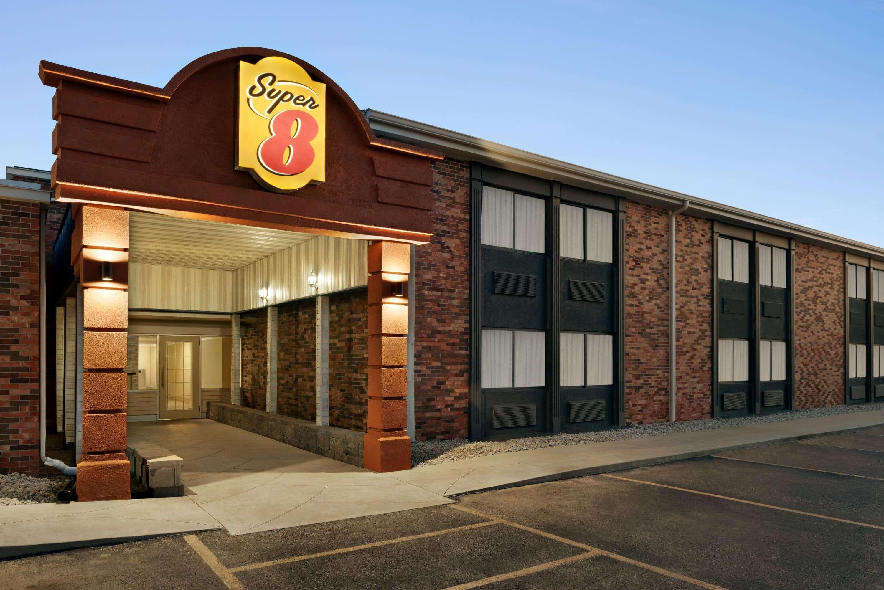 Super 8 By Wyndham Des Moines Hotel Exterior foto